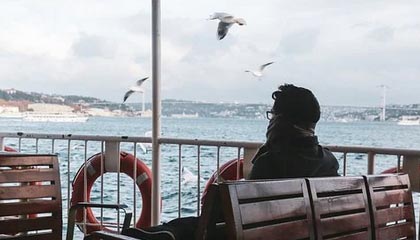 乐山伴游，定制QQ：3494206190微信：act1322